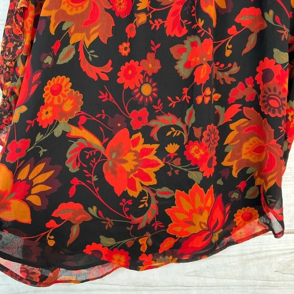 LOFT Floral Print Long Sleeve Semi Sheer Ruffle Top Size Small Blue Red - Picture 5 of 14